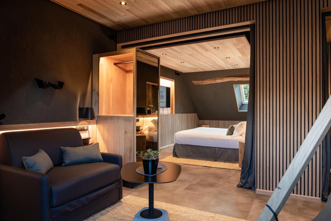 Le Studio Des Pres Verts Suite Design Avec Jacuzzi Privatif Jouey Exteriör bild